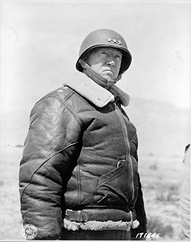 Fotografija generala Georgea Pattona-historijsko umjetničko djelo iz 1943. - -Polusjaj