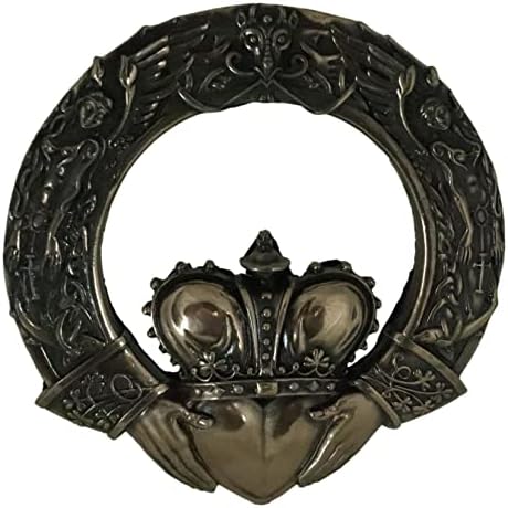 Ebros Royal Celtic Claddagh prstena za zidnu ploču figurica kao simbol ljubavi prijateljstvo lojalnost kući vješanja