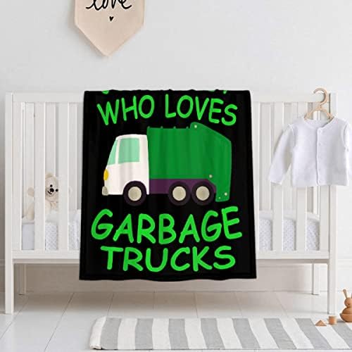 Mokukenren samo dječak koji voli kamione za smeće.