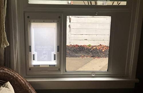 Zmajeva vrata za kućne ljubimce za prozorske prozore | podesivi prozorski umetak sa sistemom sa jednim preklopom za pse i mačke / Energetski efikasna izolacija / Bijela, Srednja klapna, 31-34 širina prozora