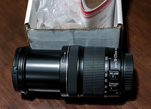 Canon 18-135mm f/3.5-5.6 EF-S je STM sočivo novo