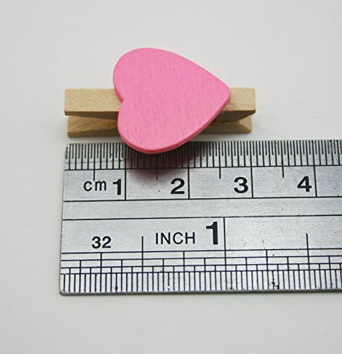Generičko prirodno drvo 1,2 male štipaljke za odjeću s opružnim i ružičastim pakovanjem u obliku srca