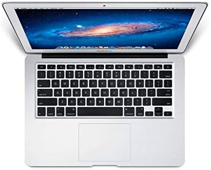 Apple MacBook Air MD711ll / A 11,6 inčni laptop - Intel Core i5 1.3GHz - 4GB RAM - 128GB SSD