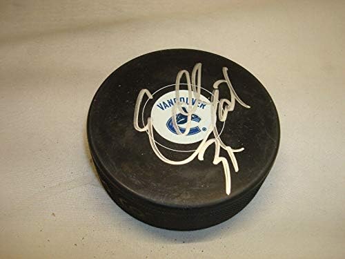 Eddie nedostatak potpisan Vancouver Canucks Hockey Puck sa autogramom 1A-autogramom NHL Paks